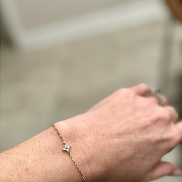 Tiffany Inspired Diamond Zircon 14K over Silver Four Leaf Flower Chain Bracelet - Picture 4 of 7